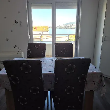 Apartmani Magas Selce Exterior photo