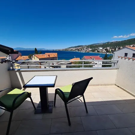 Apartmani Magas Selce Exterior photo