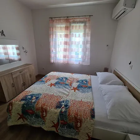 Apartmani Magas Selce Exterior photo