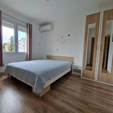 Apartmani Magas Selce Exterior photo