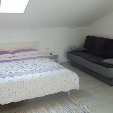 Apartmani Magas Selce Exterior photo
