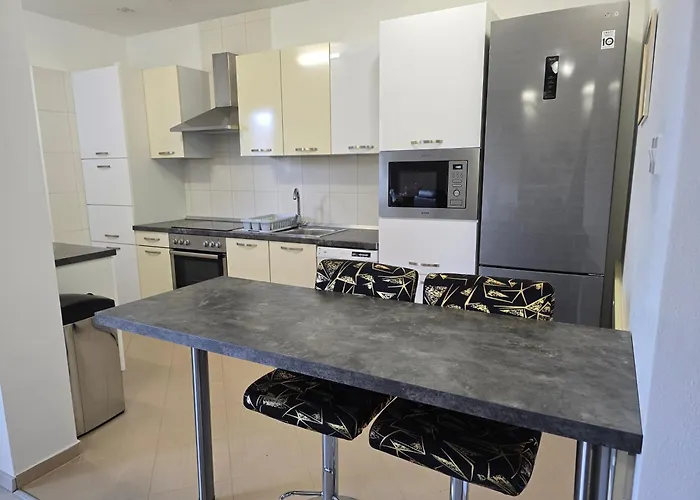 Apartmani Magas