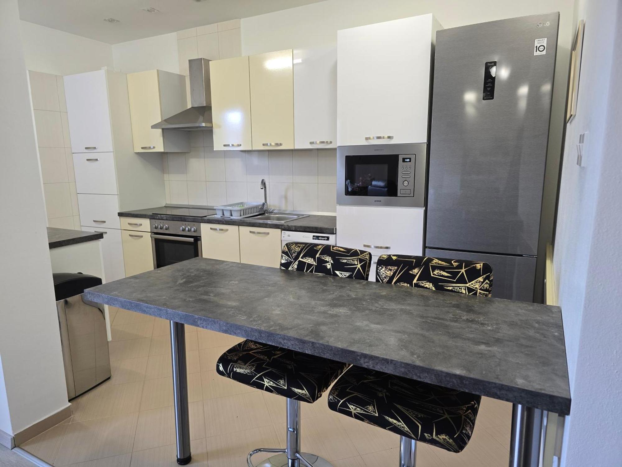 Apartment Magas *