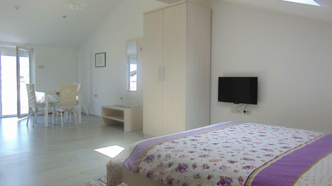 Magas Apartment Selce